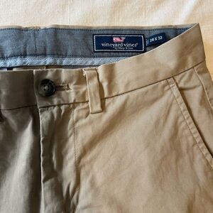 Vineyards Vines Men’s chino khaki pants